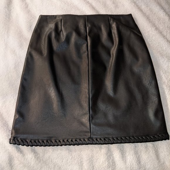 INC Vegan Black Leather Mini Skirt - Picture 2 of 4